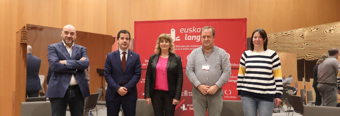 Entrar a la noticia: La consejera Ollo defiende el impulso del euskera en el ámbito socioeconómico durante la apertura de las jornadas “Euskara langai”